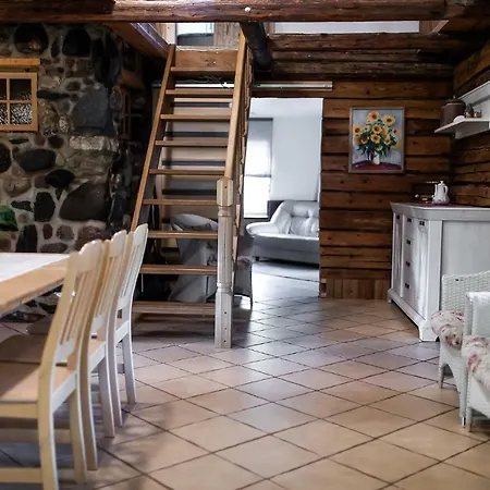 Erlendi Kodumajutus Holiday home