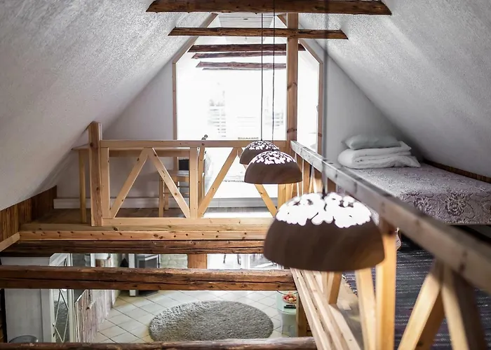 Erlendi Kodumajutus * Пярну