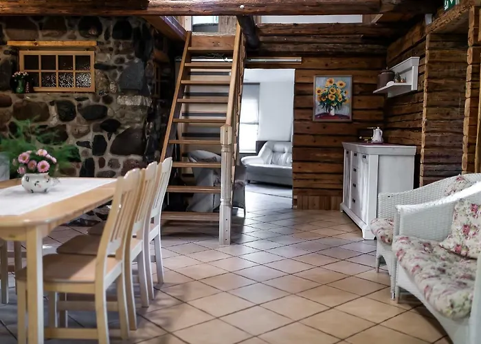 Erlendi Kodumajutus Hébergement de vacances